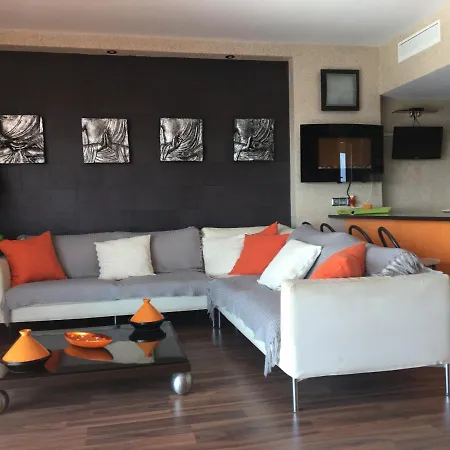 Apartment Vue Panoramique Sur La Mediterrannee, Sur Canal & Proche Roses