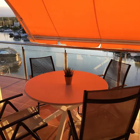 Vue Panoramique Sur La Mediterrannee, Sur Canal & Proche