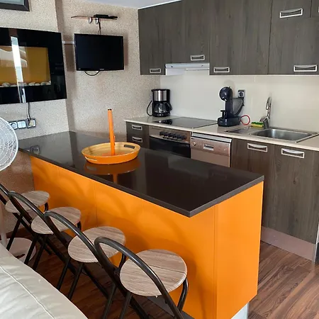 Vue Panoramique Sur La Mediterrannee, Sur Canal & Proche *