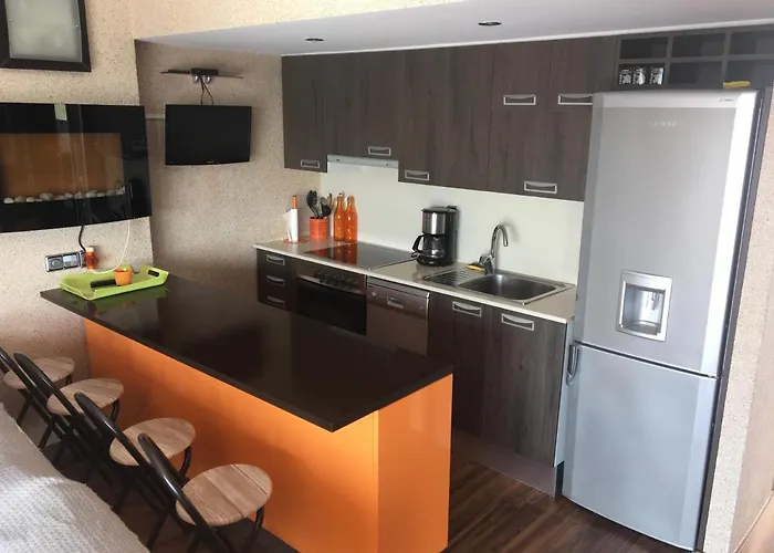Appartement Vue Panoramique Sur La Mediterrannee, Sur Canal & Proche Roses