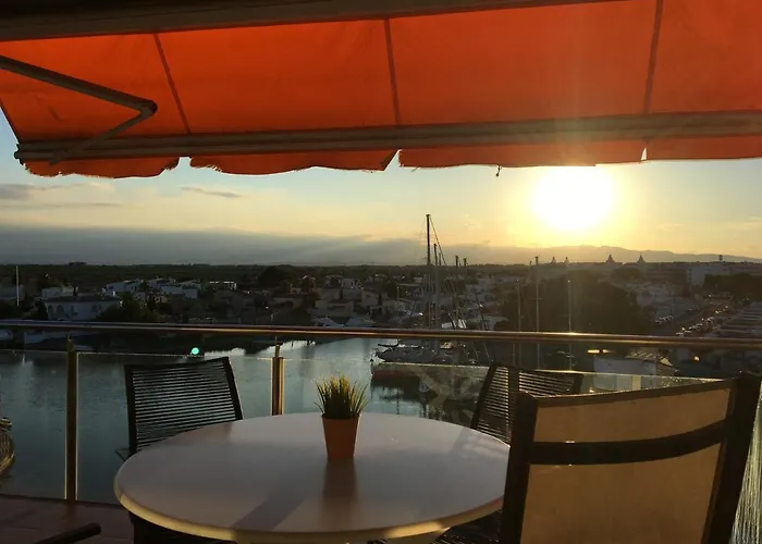 Vue Panoramique Sur La Mediterrannee, Sur Canal & Proche Appartement